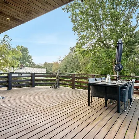 2 Bedroom Beautiful In Roslev *